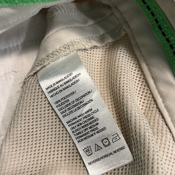 Izod men’s golf shorts - Picture 3 of 4